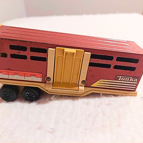 Vintage Tonka Truck Toy Lot - 1978 / 1981 - Pickup & Horse Trailer Trucks - Picture 11 of 16